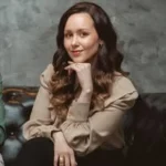 Aline Wolff | Micropigmentação & LASER